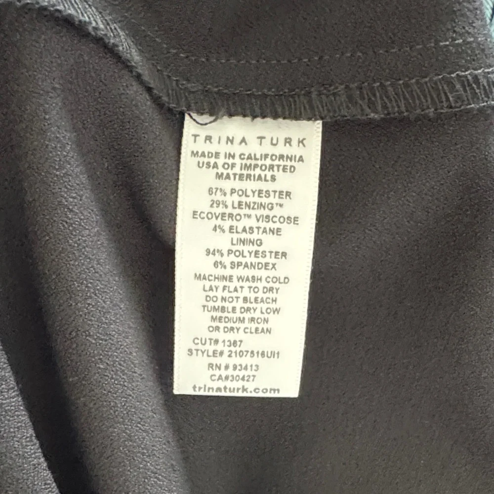 🌼TRINA TURK🌼 Dynamic Front Slit Flare Pants, Size 10 - Picture 11 of 11